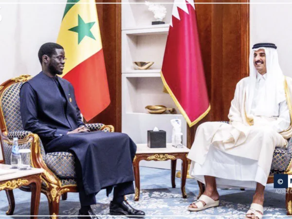 A Doha, Bassirou Diomaye a discuté de coopération avec les dirigeants du Qatar